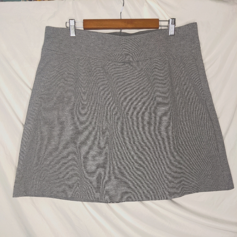 J. Jill Ponte Gray Stretch Skirt, Large
